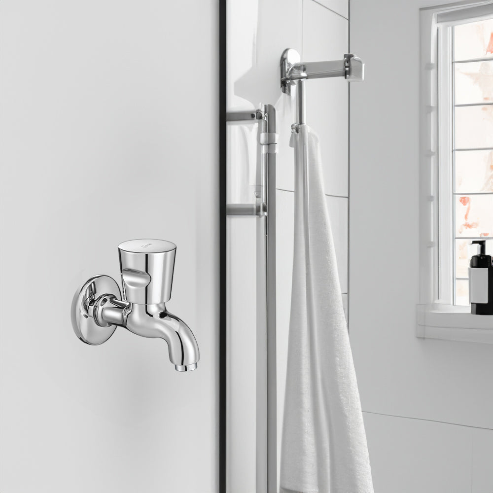 110045 - Bib cock with aerator  and wall flange